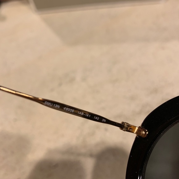 Miu Miu Sunglasses - Picture 7 of 8